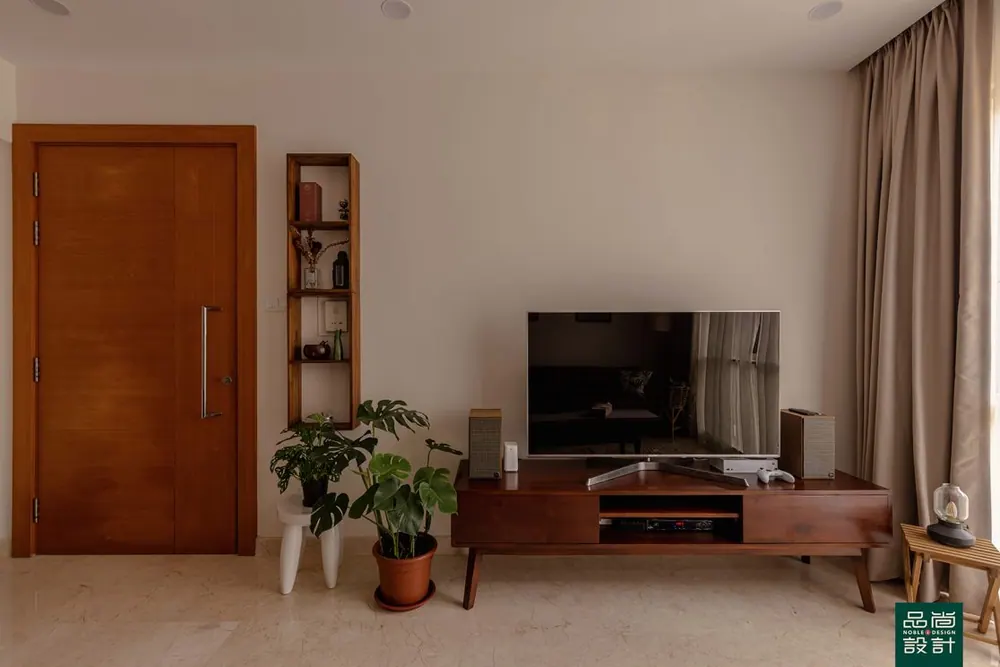 Ventana 2 Bedroom — interior by Noble Interior Design