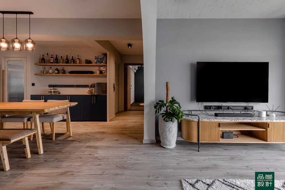 Living room in Waterfront II @ Northshore 4-room — interior by Noble Interior Design