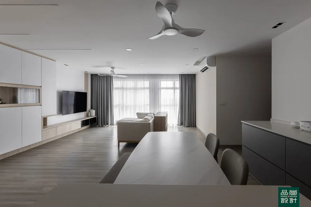 Living room in Punggol Edgedale Plains 5-room — interior by Noble Interior Design