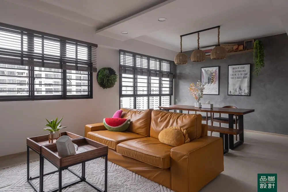 Living and dining in Fernvale Rivergrove 4-room — interior by Noble Interior Design