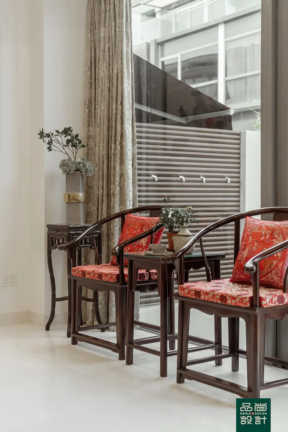 Living room in Hillcrest Villa — interior by Noble Interior Design
