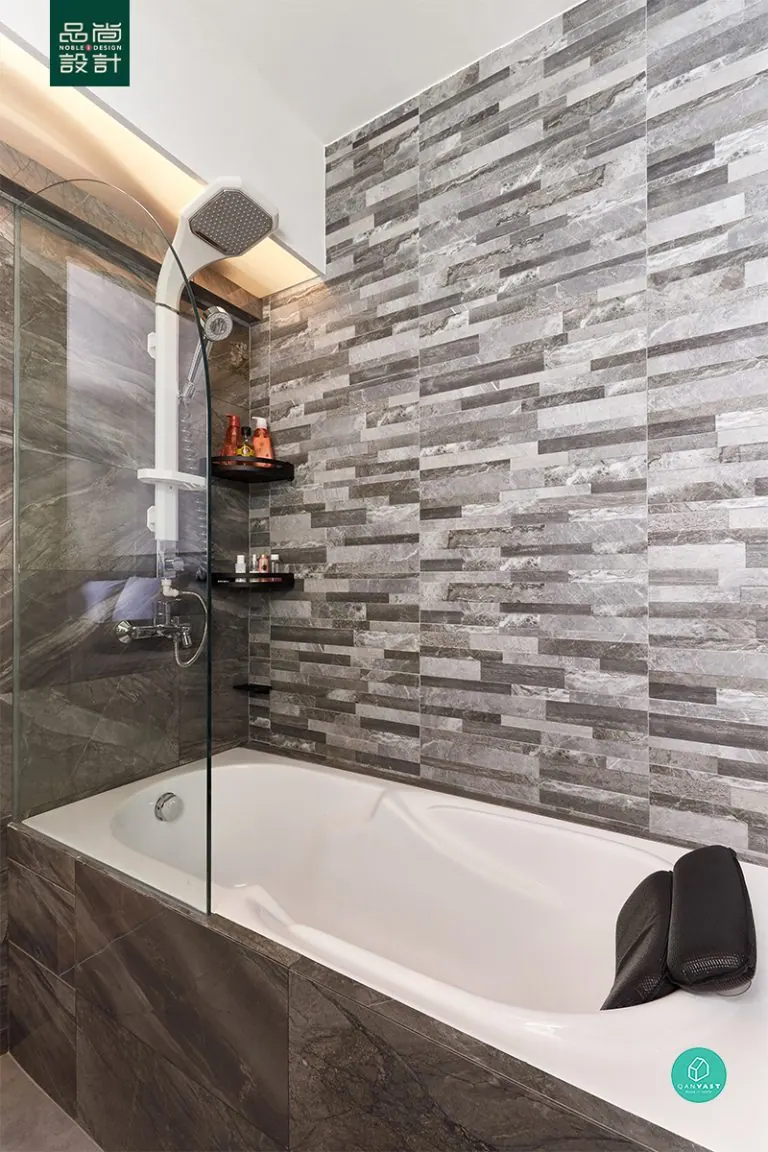 Bathroom in Sun Natura @ Sembawang Crescent 2-room — interior by Noble Interior Design