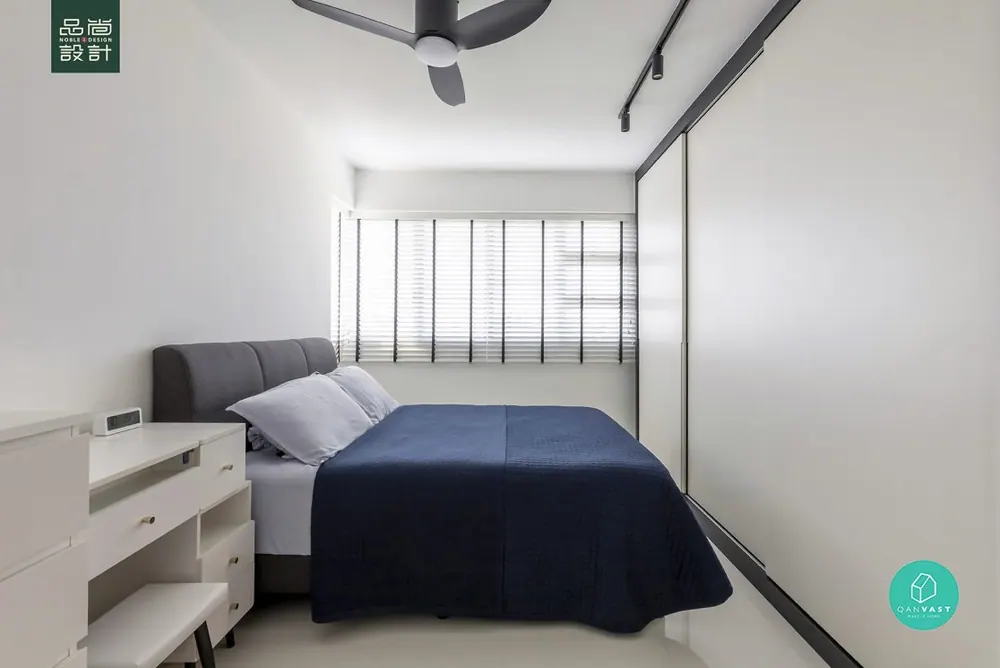 Master bedroom in Tenteram Peak 4-room — interior by Noble Interior Design