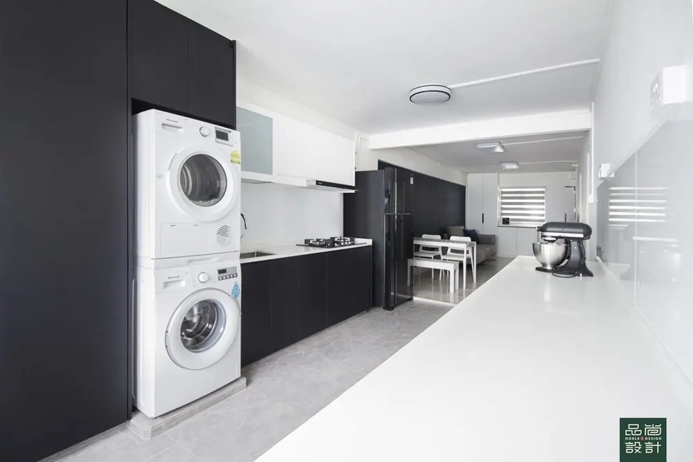 Kitchen in Yishun Gardens 3-room — interior by Noble Interior Design
