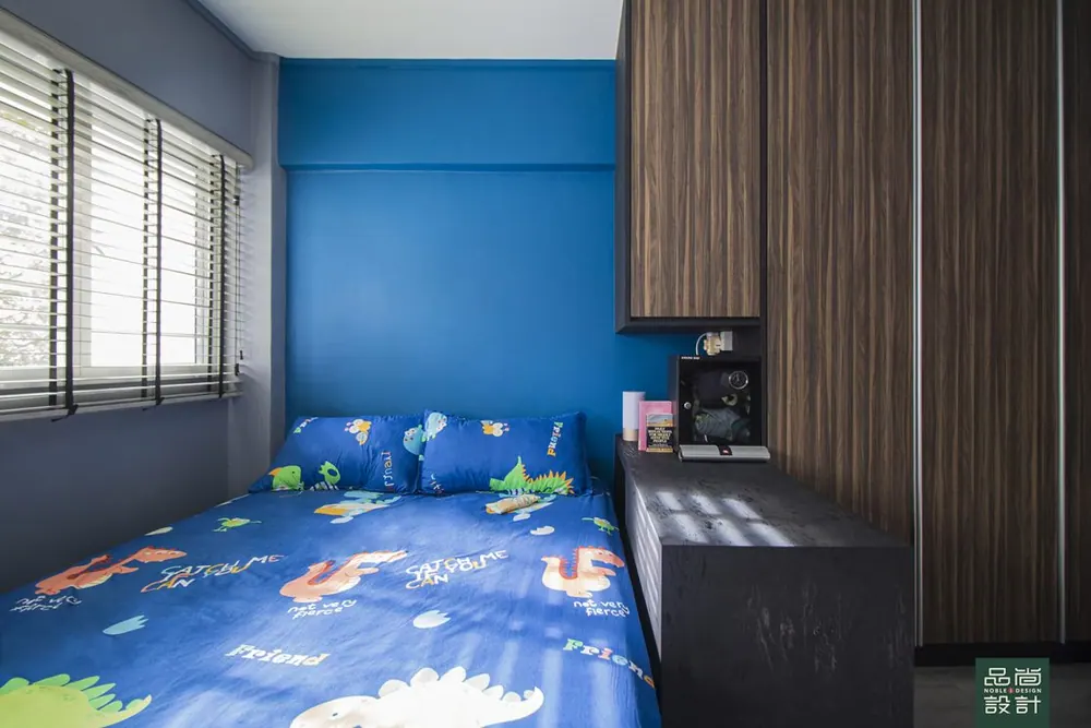Bedroom in Jurong East 4-room — interior by Noble Interior Design