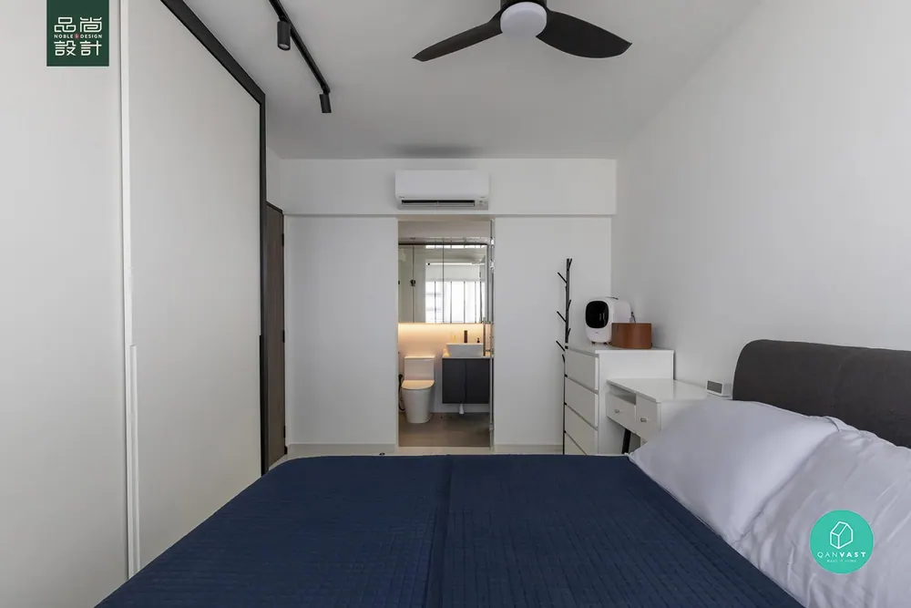 Master bedroom in Tenteram Peak 4-room — interior by Noble Interior Design