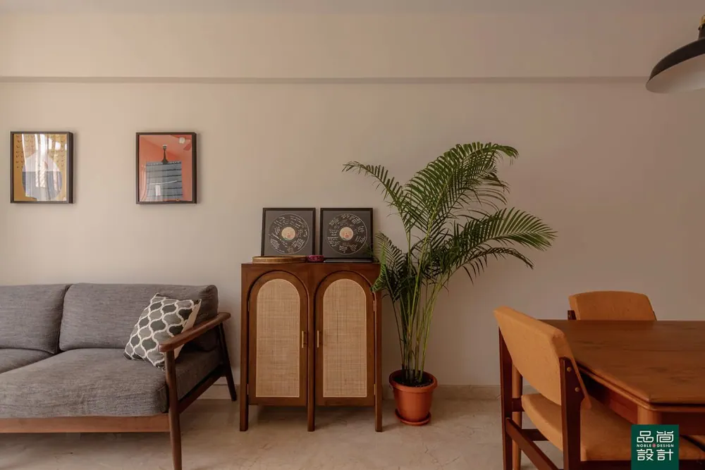 Ventana 2 Bedroom — interior by Noble Interior Design