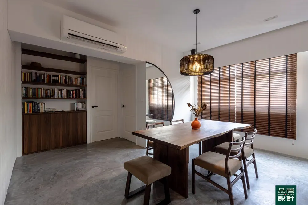 Dining area in GreenVerge @ Tampines 4-room — interior by Noble Interior Design