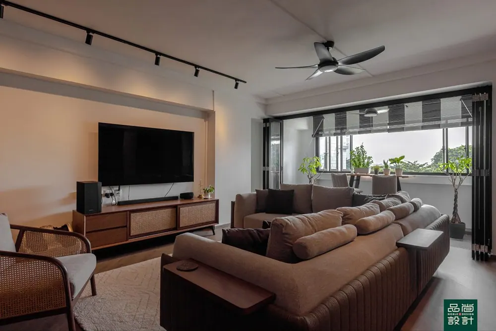 Pasir Ris 5-room — interior by Noble Interior Design