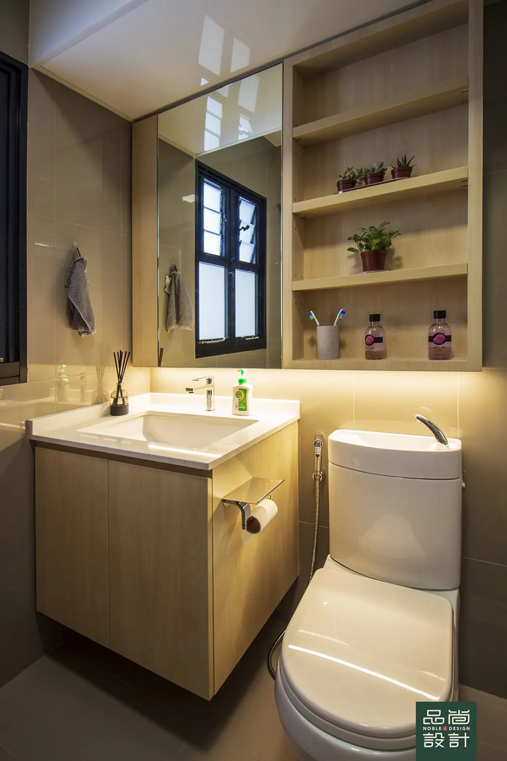 Bathroom in Tampines Green Ridges 4-room — interior by Noble Interior Design