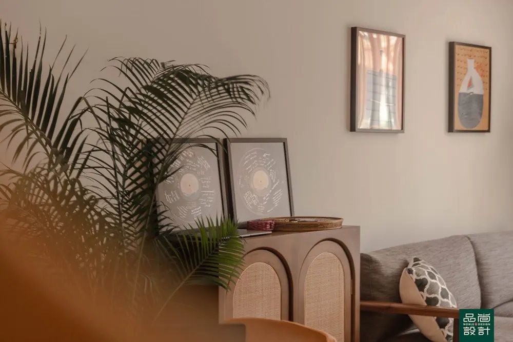 Ventana 2 Bedroom — interior by Noble Interior Design