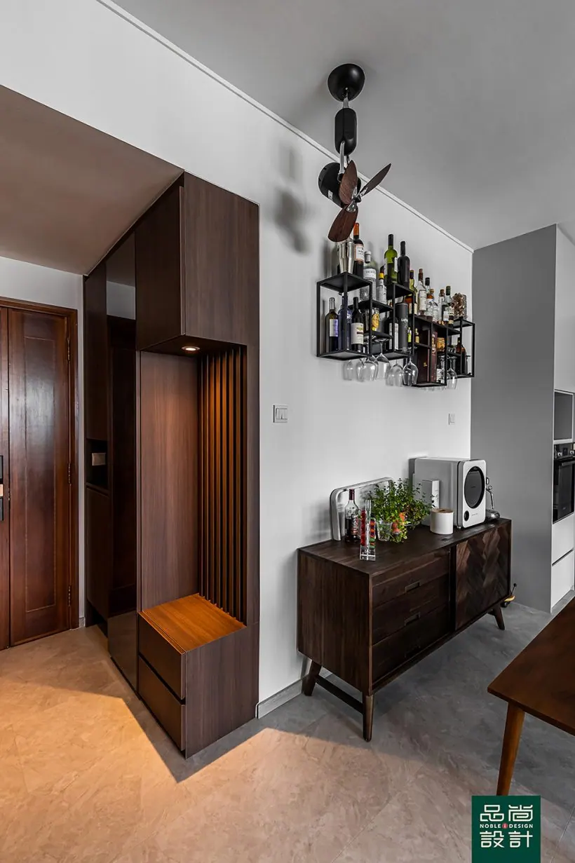 Entrance in Dunman Place 3 Bedroom — interior by Noble Interior Design