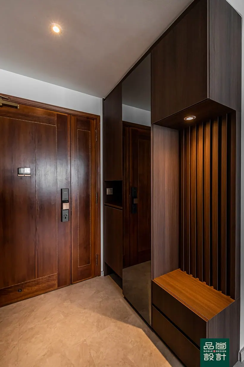 Entrance in Dunman Place 3 Bedroom — interior by Noble Interior Design