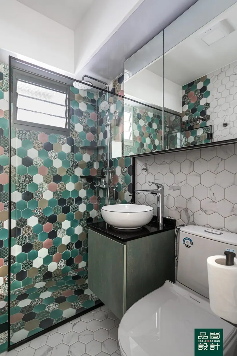 Bathroom in Teck Ghee Vista @ AMK 4-room — interior by Noble Interior Design