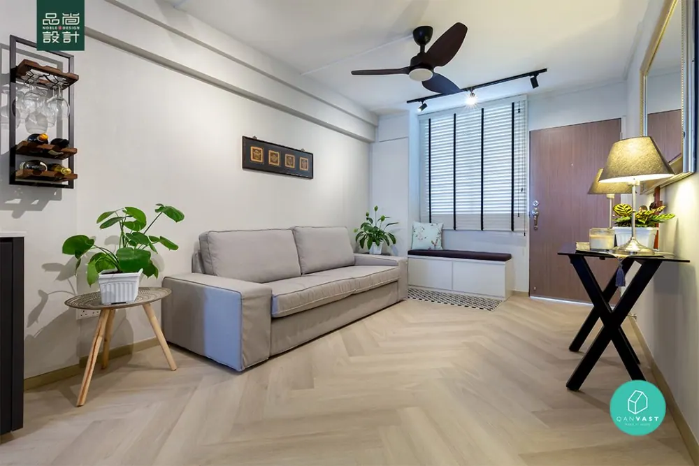 Living room in Toa Payoh Court 3-room — interior by Noble Interior Design