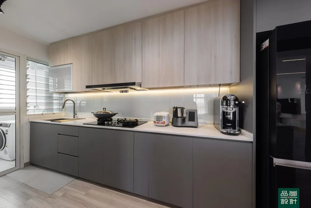 Kitchen in Punggol Edgedale Plains 5-room — interior by Noble Interior Design