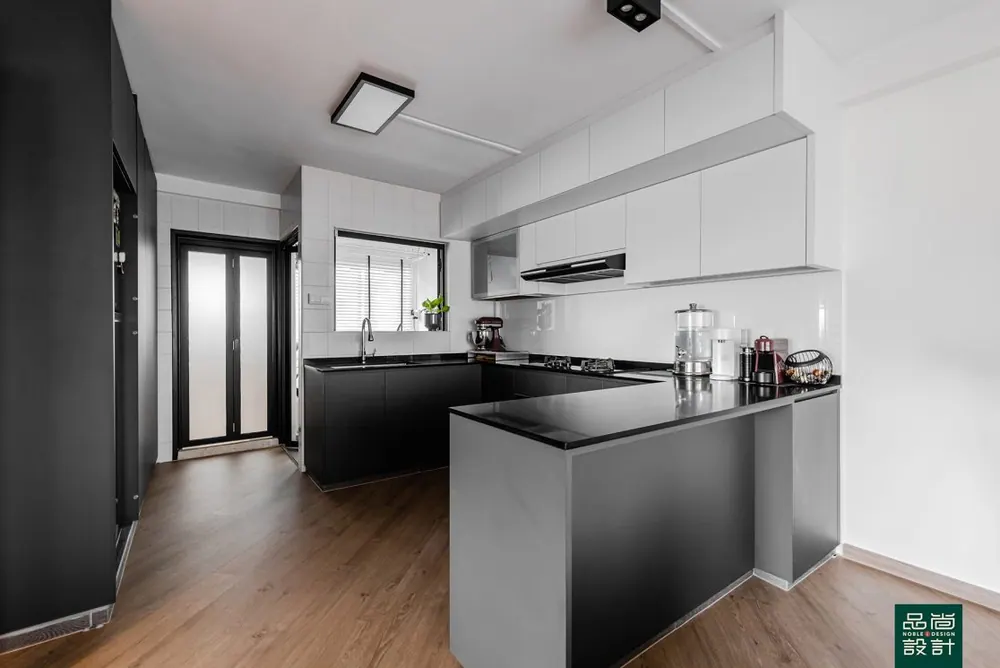 Pasir Ris 5-room — interior by Noble Interior Design