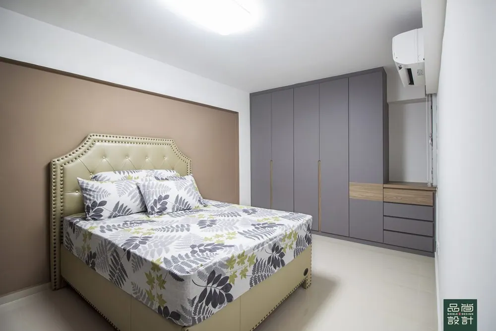 Master bedroom in Admiralty Dr 4-room — interior by Noble Interior Design