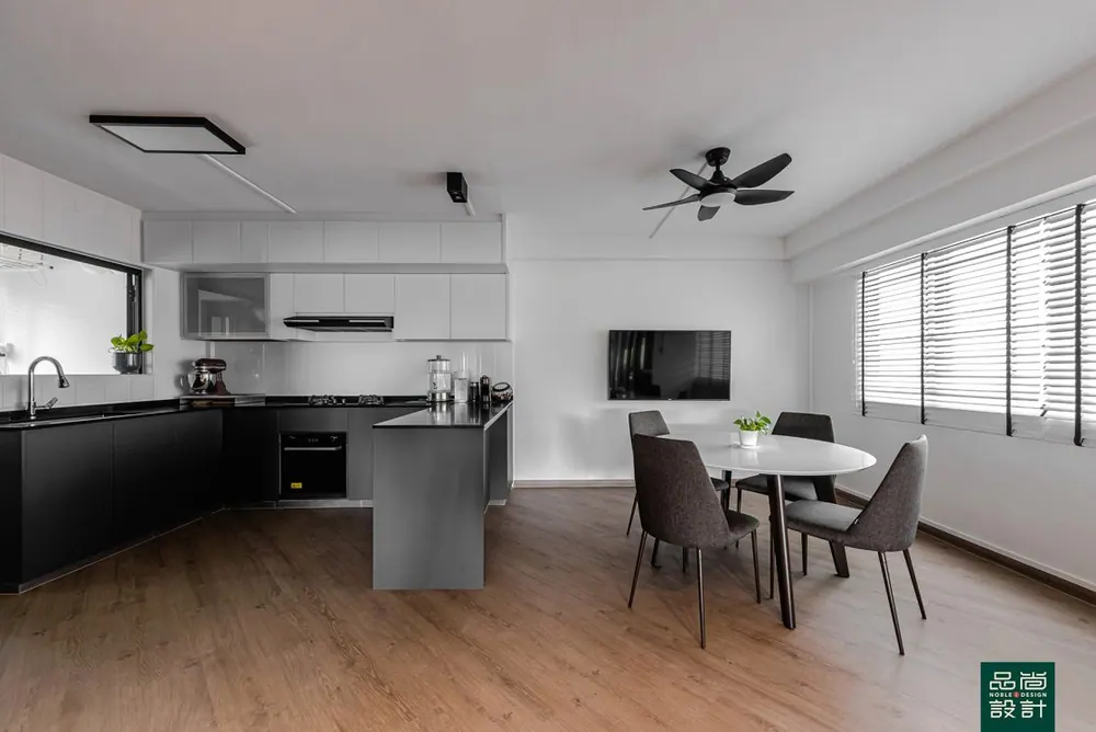 Pasir Ris 5-room — interior by Noble Interior Design