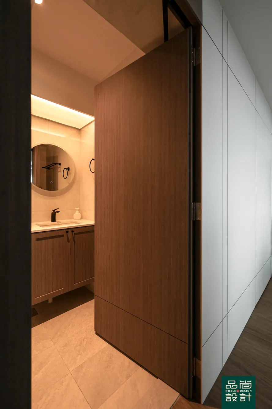 Hougang Capeview 4-room — interior by Noble Interior Design