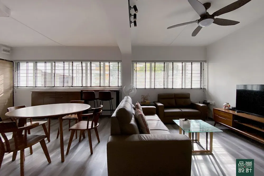 Living room in Jurong East 4-room — interior by Noble Interior Design