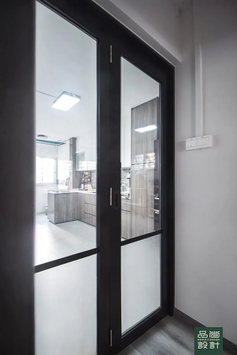 Kitchen in Jurong East 4-room — interior by Noble Interior Design
