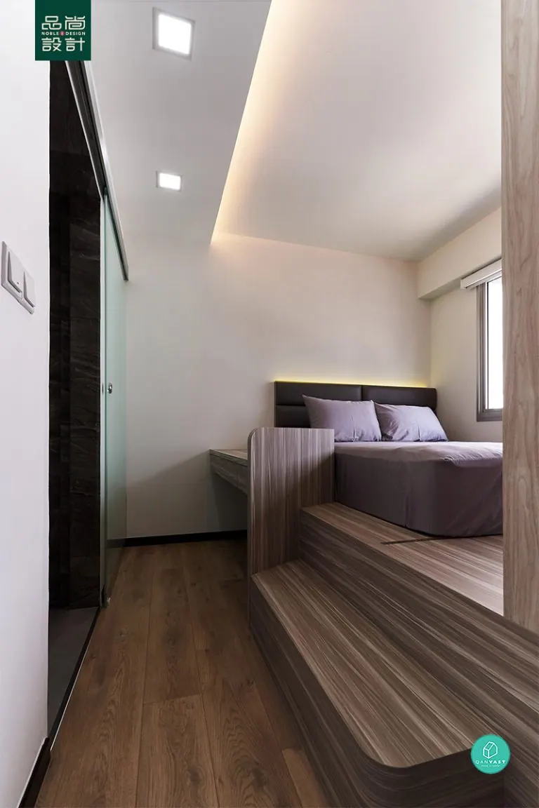 Master bedroom in Sun Natura @ Sembawang Crescent 2-room — interior by Noble Interior Design