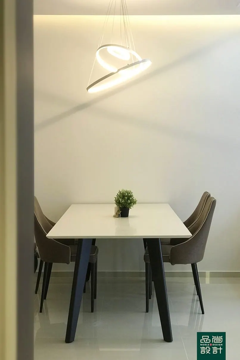 Dining area in Westwood Residences 5 Bedroom — interior by Noble Interior Design