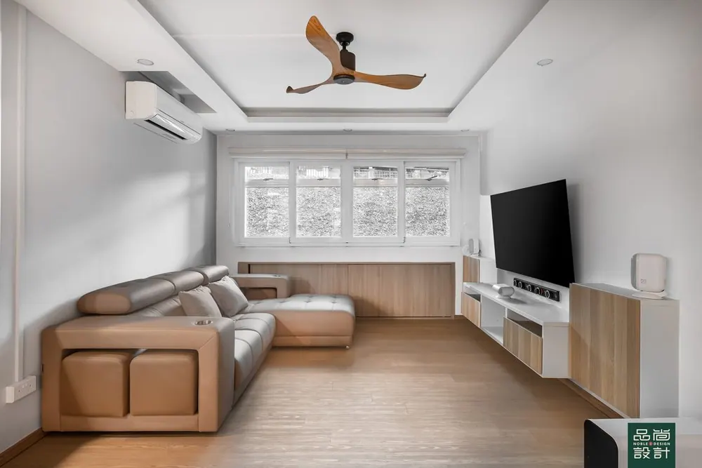 Living room in AMK — interior by Noble Interior Design