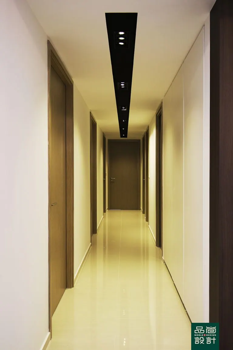 Westwood Residences 5 Bedroom — interior by Noble Interior Design