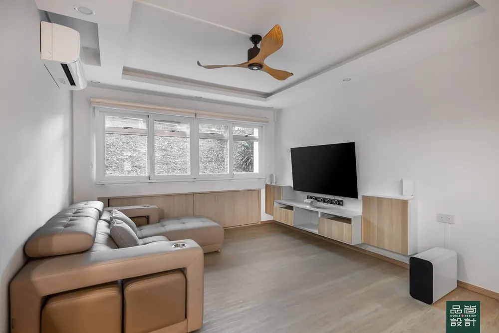Living room in AMK — interior by Noble Interior Design