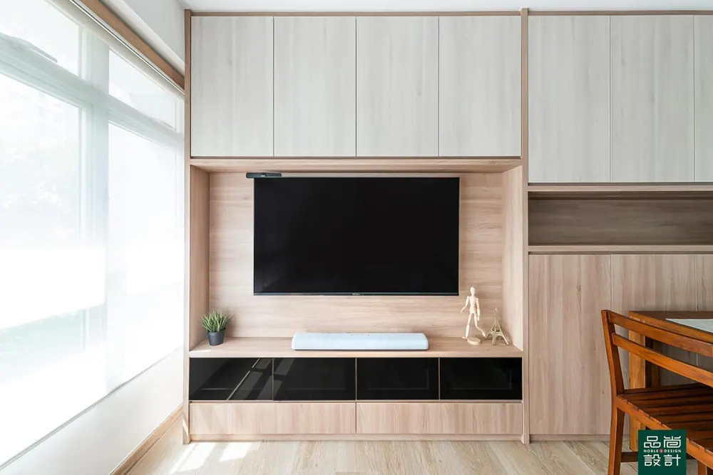 Living room in Teck Ghee Vista @ AMK 4-room — interior by Noble Interior Design