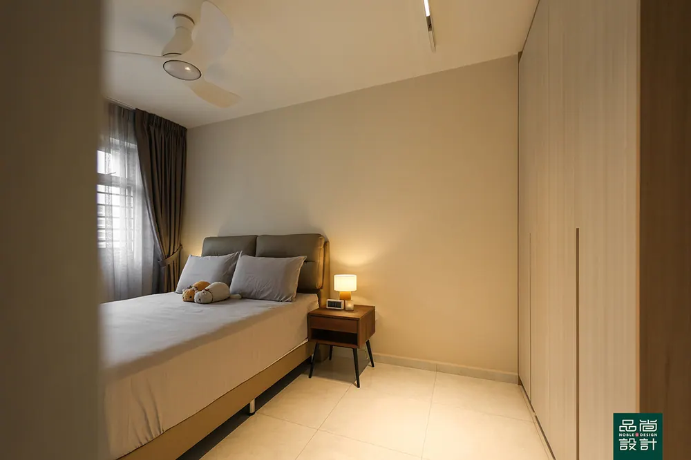 Admiralty Grove 4-room — interior by Noble Interior Design
