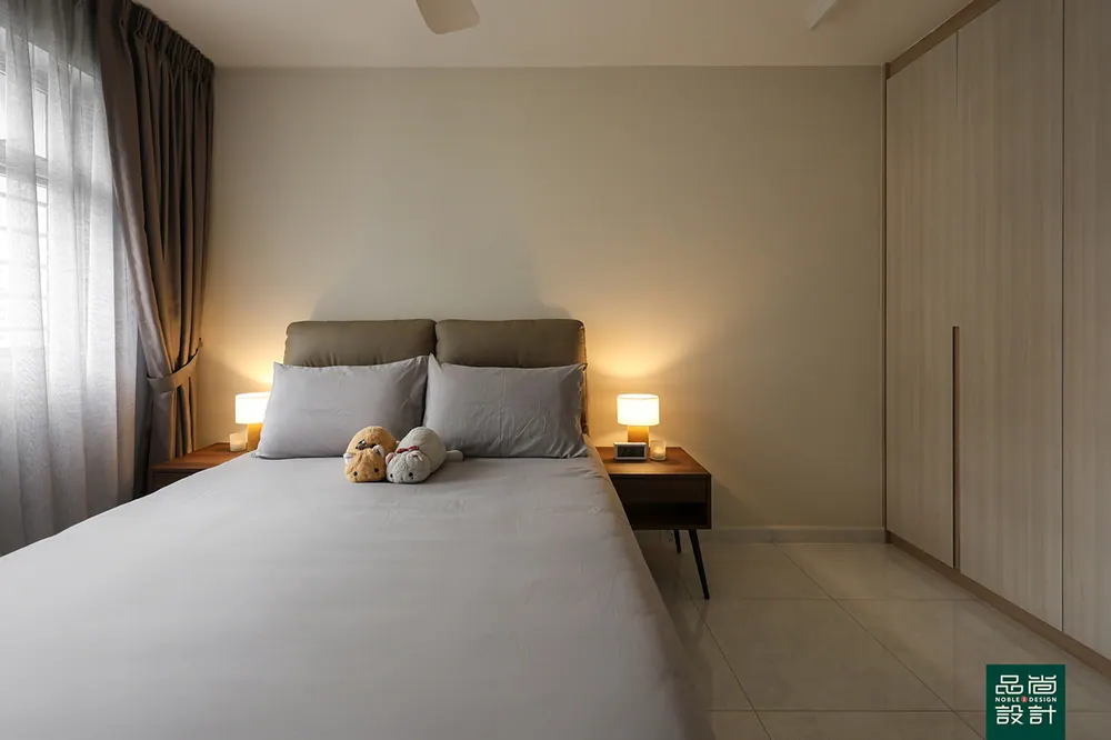 Admiralty Grove 4-room — interior by Noble Interior Design