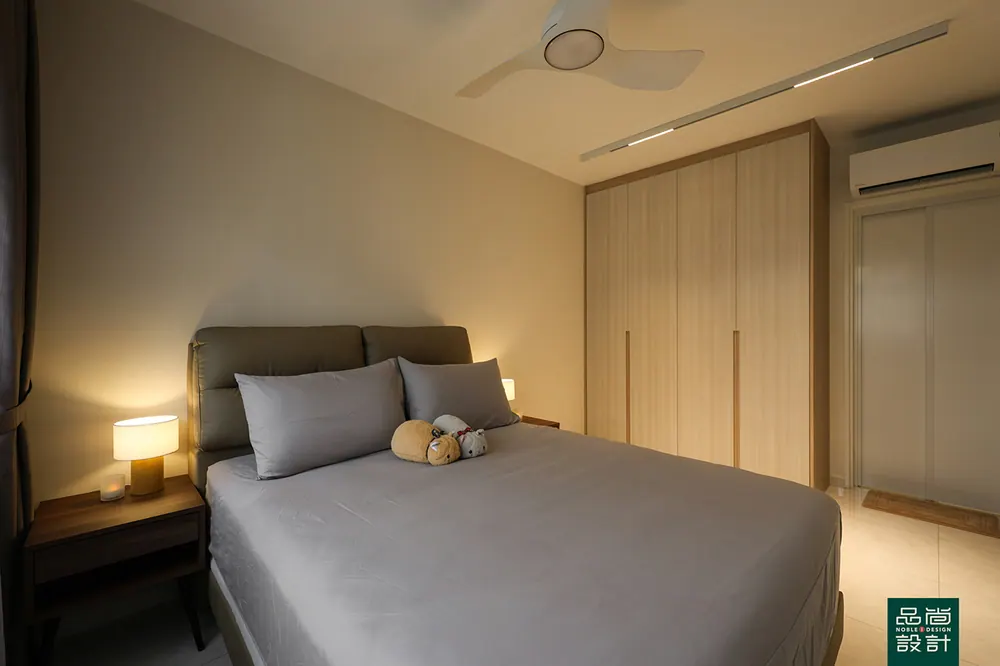 Admiralty Grove 4-room — interior by Noble Interior Design