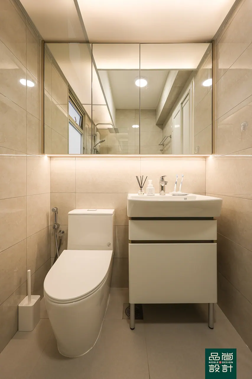 Admiralty Grove 4-room — interior by Noble Interior Design