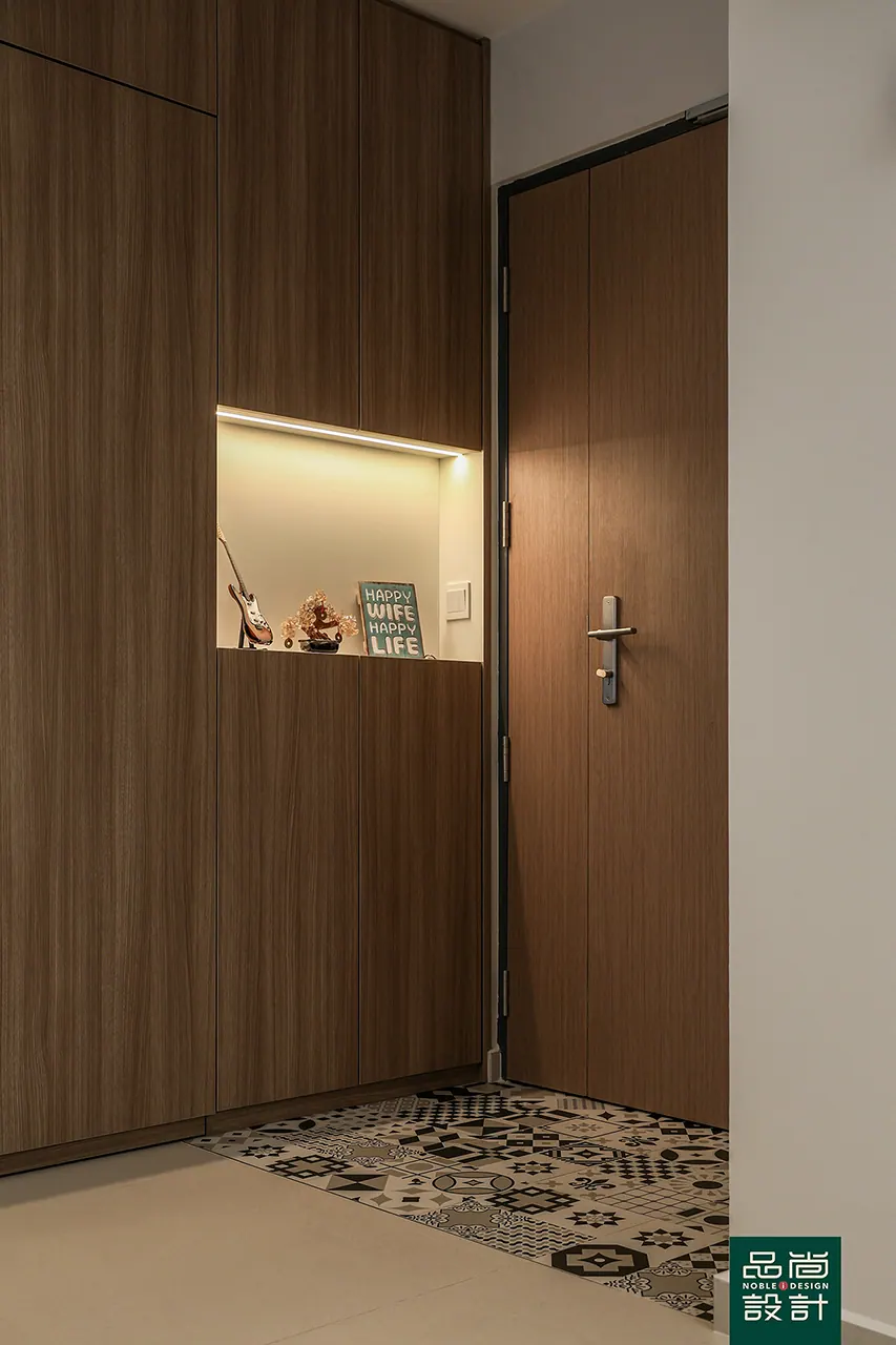Alkaff Breeze 4-room — interior by Noble Interior Design