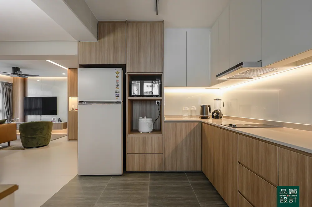 Alkaff Breeze 4-room — interior by Noble Interior Design