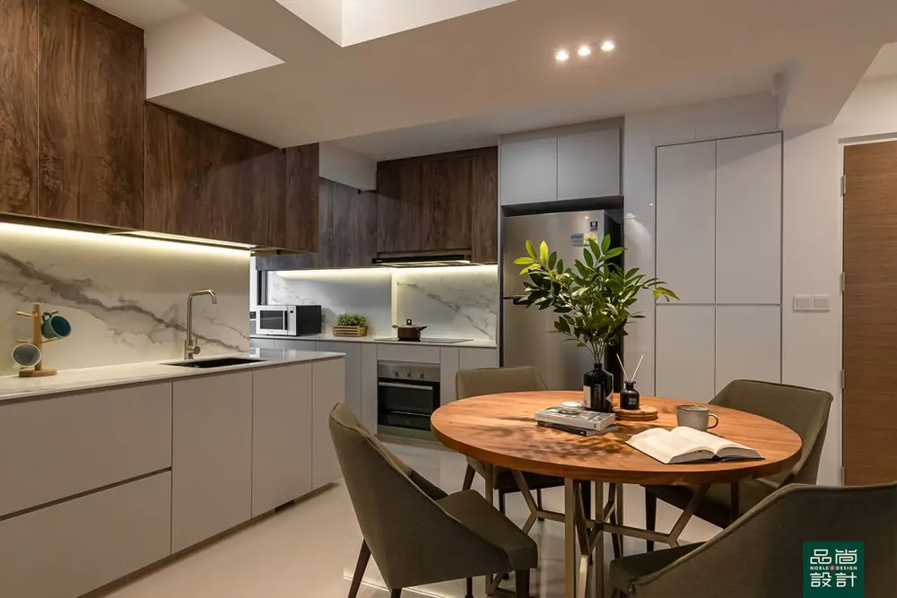 Alkaff Courtview 4-room — interior by Noble Interior Design