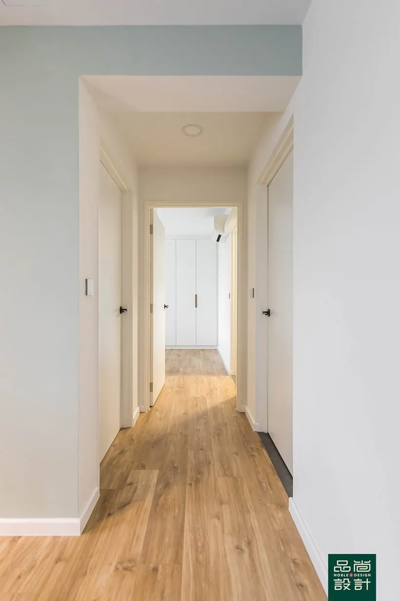 Alkaff Lakeview 4-room — interior by Noble Interior Design
