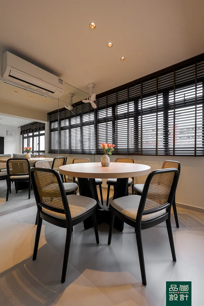 Teck Ghee Vista @ AMK 5-room — interior by Noble Interior Design