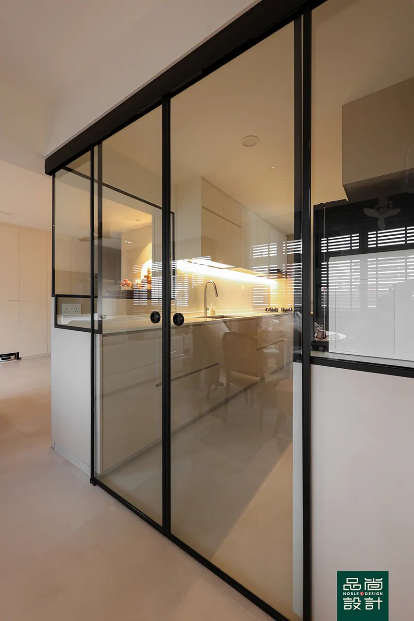 Teck Ghee Vista @ AMK 5-room — interior by Noble Interior Design