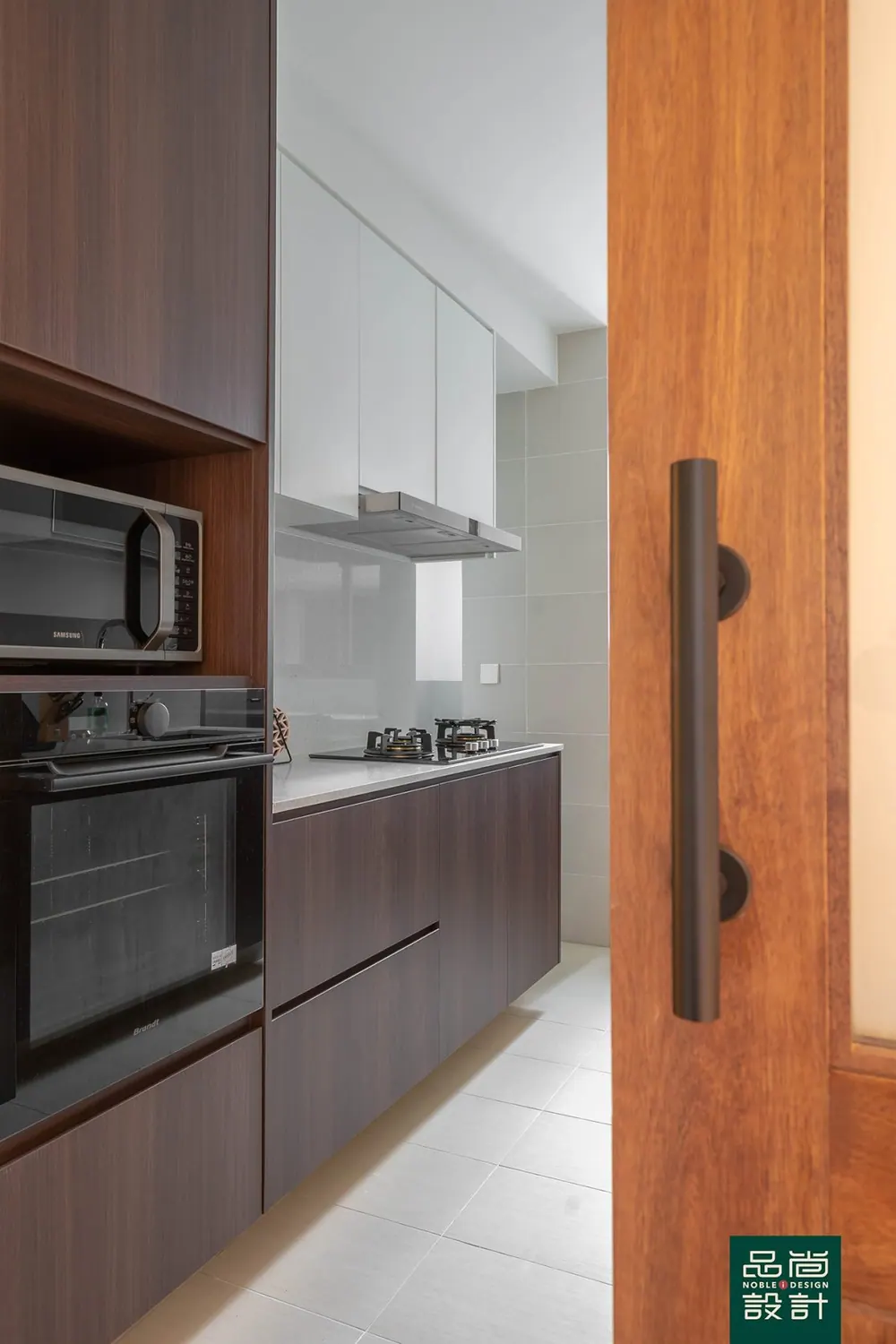 Arc @ Tampines 3 Bedroom — interior by Noble Interior Design