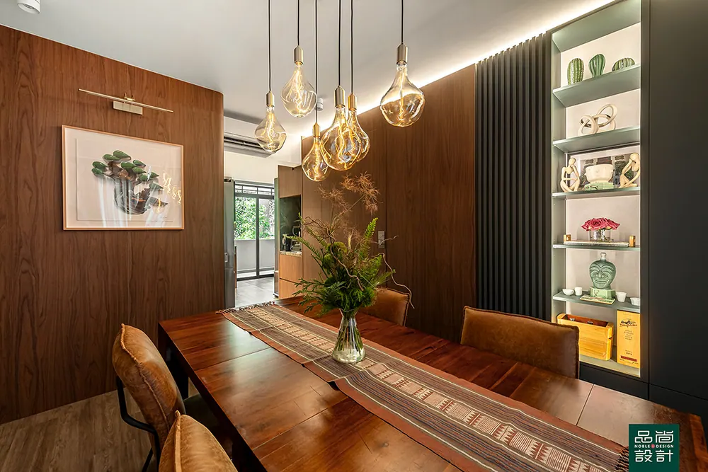 Avenue South Residence 3 Bedroom — interior by Noble Interior Design