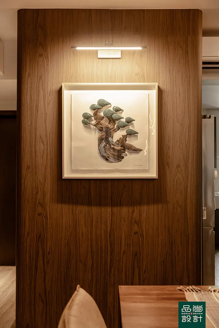 Avenue South Residence 3 Bedroom — interior by Noble Interior Design
