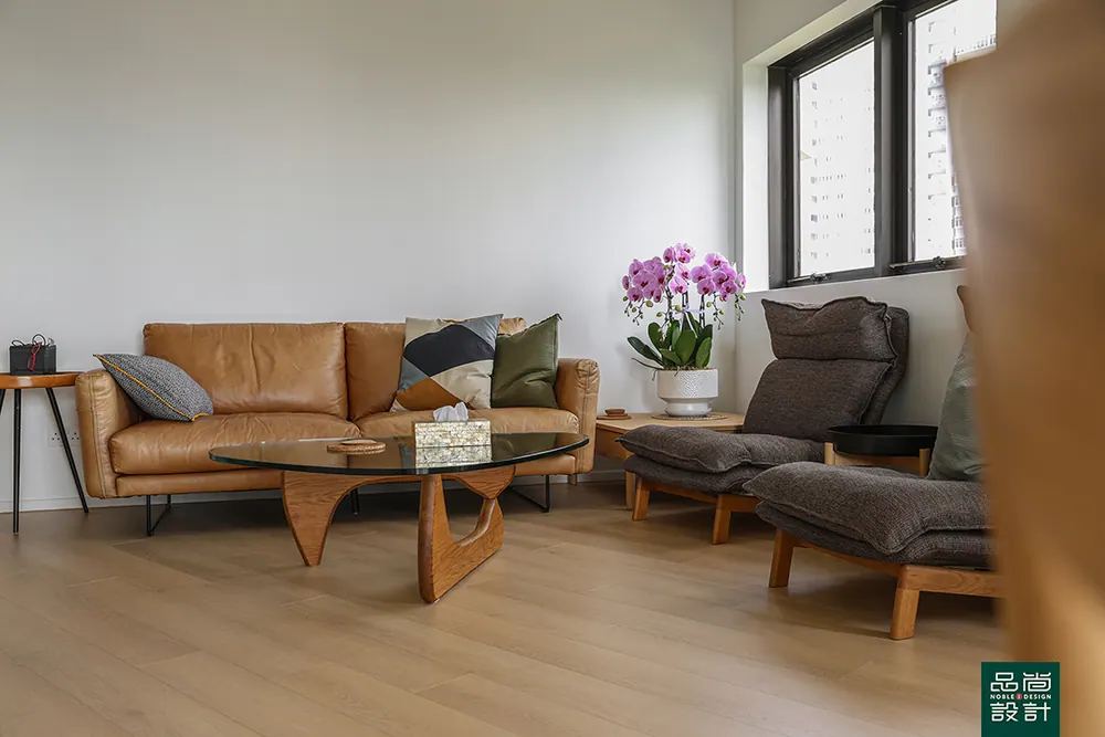 Bayshore Park 3 Bedroom — interior by Noble Interior Design