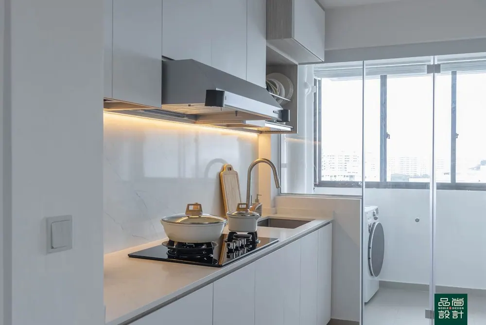 Compassvale Helm @ Sengkang 4-room — interior by Noble Interior Design