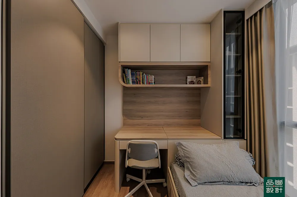 Copen Grand 5 Bedroom Premium — interior by Noble Interior Design (18 of 21)