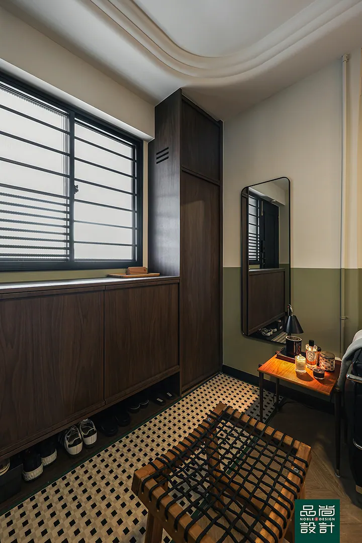 Crawford Court 3-room — interior by Noble Interior Design