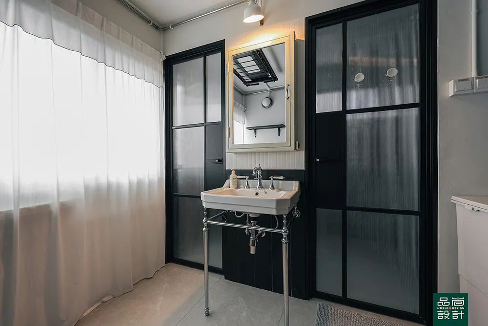 Crawford Court 3-room — interior by Noble Interior Design